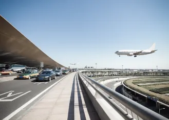 new-zealand-opens-borders-for-international-travelers